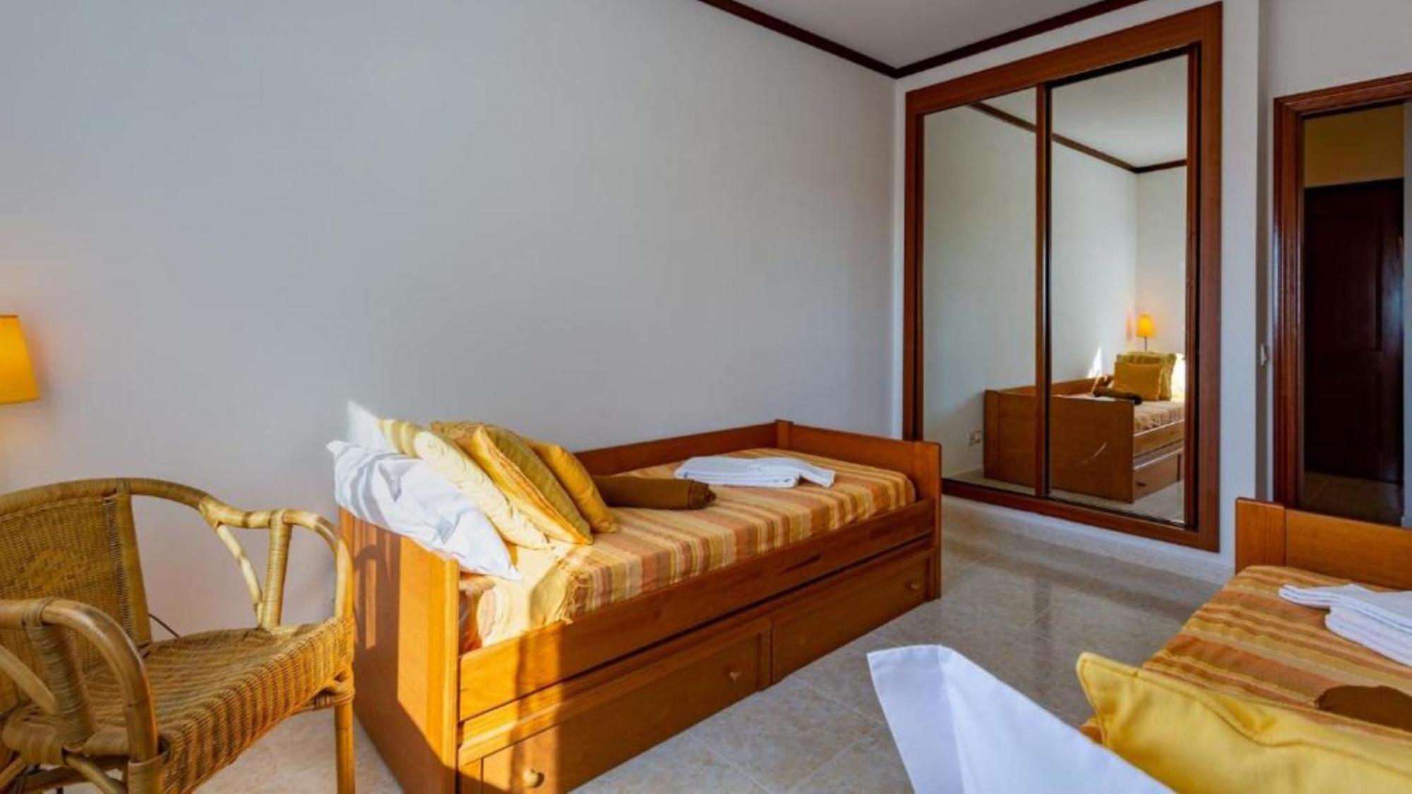 Alvor 2 Bedrooms Balcony Flat Esterno foto
